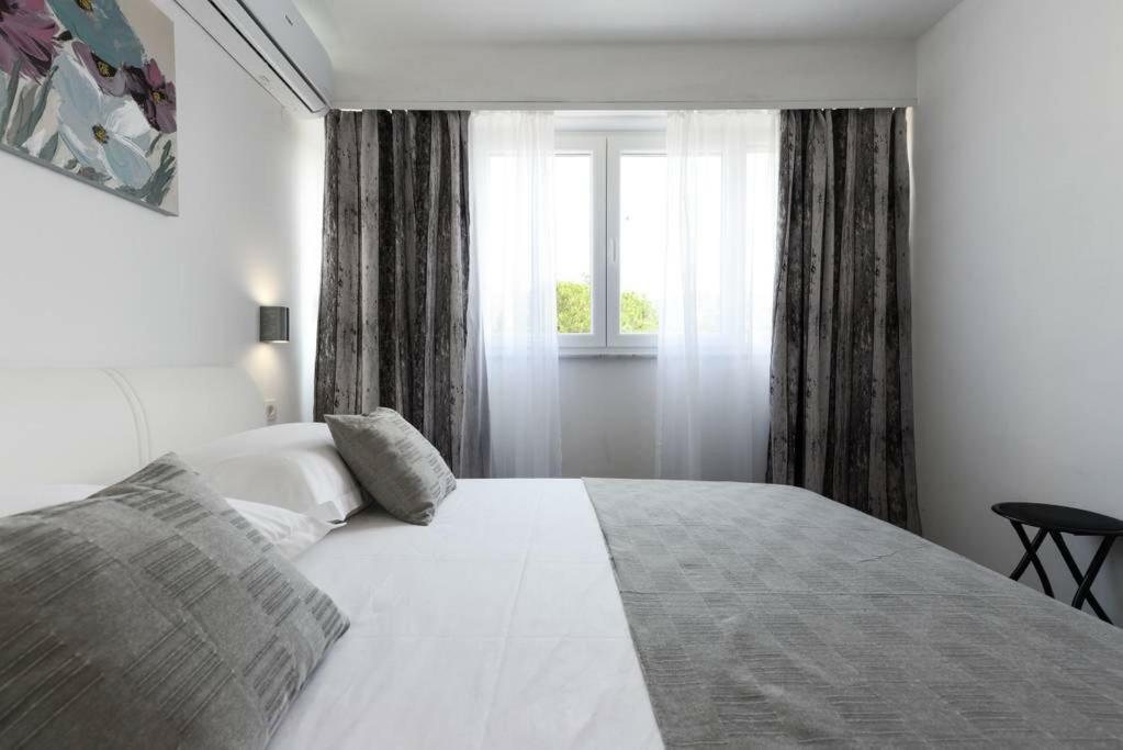 Reza Luxury Apartment ซาดาร์ ภายนอก รูปภาพ