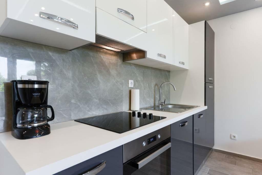 Reza Luxury Apartment ซาดาร์ ภายนอก รูปภาพ