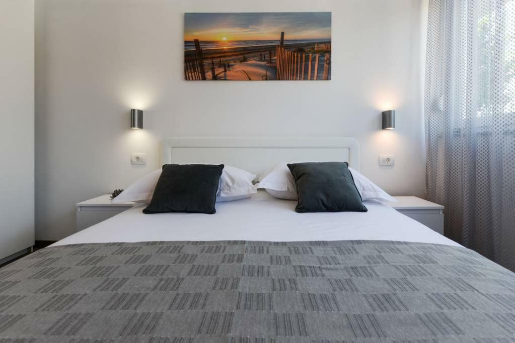 Reza Luxury Apartment ซาดาร์ ภายนอก รูปภาพ