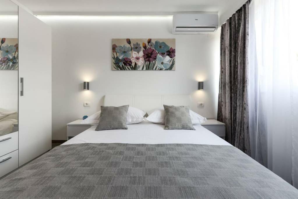 Reza Luxury Apartment ซาดาร์ ภายนอก รูปภาพ